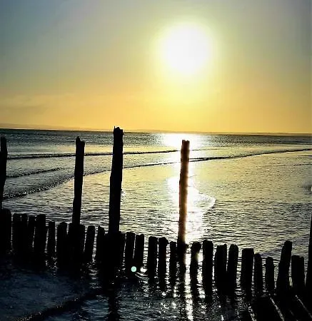 Apartamento Eine Schoene 3-zimmer-wohnung Mit Ostsee-zugang!