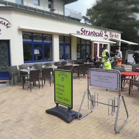 Apartamento Eine Schoene 3-zimmer-wohnung Mit Ostsee-zugang!