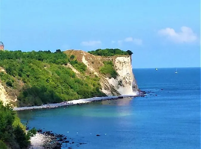 Apartament Eine Schoene 3-zimmer-wohnung Mit Ostsee-zugang!